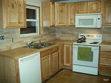 Commercial Set Travertine