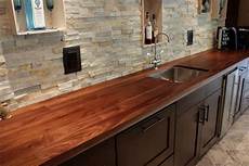 Light Travertine Block